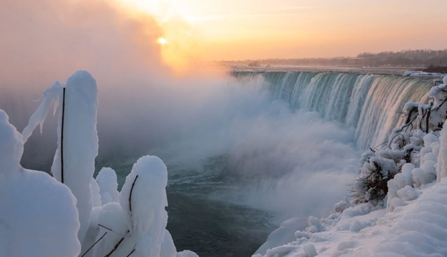 Winter Wonders: The Most Stunning Photo Spots Around Niagara Falls